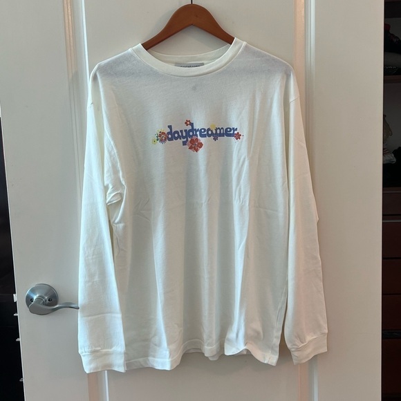DAYDREAMER Logo Floral Long Sleeve Graphic T-Shirt NWT - Picture 5 of 16
